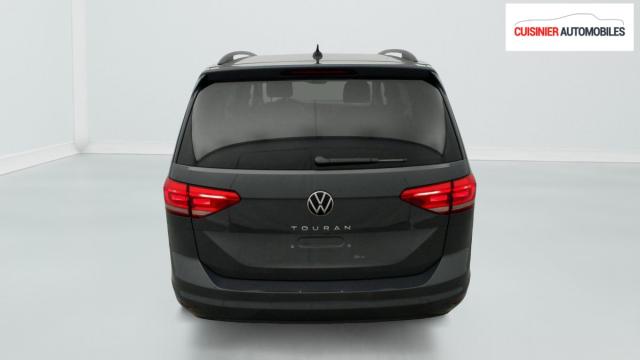 Volkswagen Touran image 1