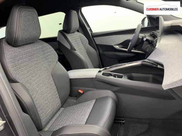 Peugeot 5008 image 6