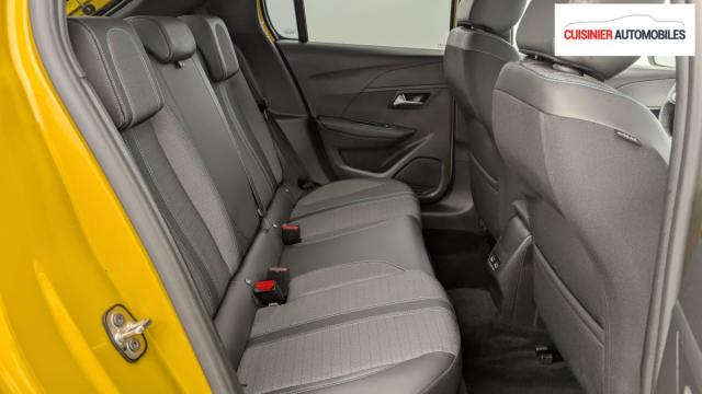 Peugeot 208 image 6