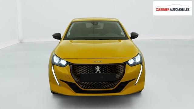 Peugeot 208 image 7