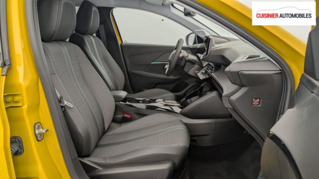 Peugeot 208 image 8