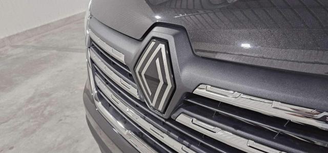 Renault Trafic image 1