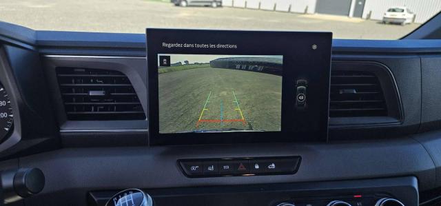 Renault Master image 8