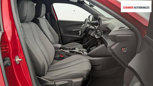 Peugeot 2008 image 3