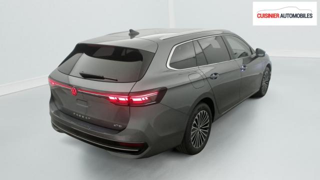 Volkswagen Passat image 4