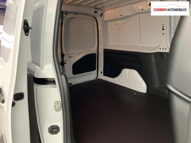 Peugeot Partner image 2