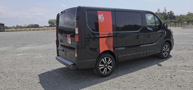 Renault Trafic image 2
