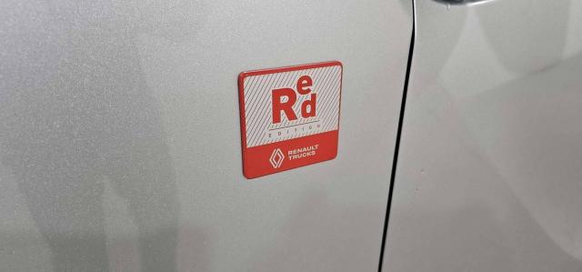 Renault Trafic image 8