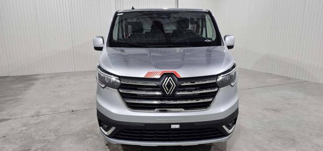 Renault Trafic image 4
