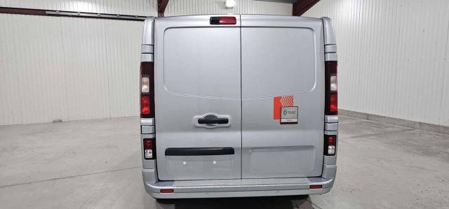 Renault Trafic image 3