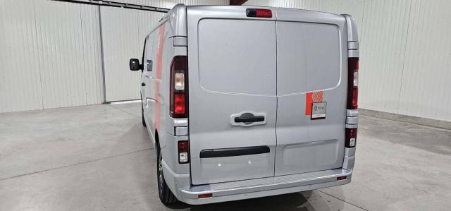 Renault Trafic image 7