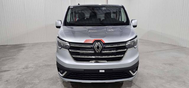 Renault Trafic image 8