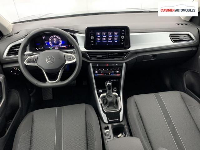 Volkswagen T-Roc image 1