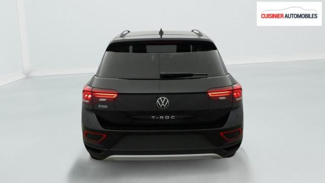 Volkswagen T-Roc image 2