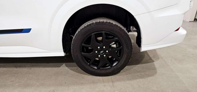 Ford Transit Custom image 2