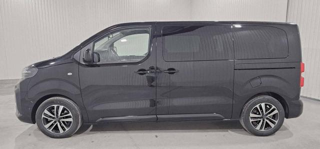 Peugeot Traveller image 3