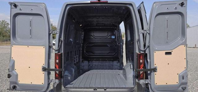 Renault Master image 4