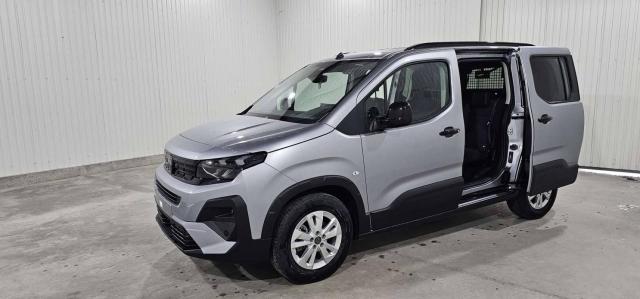 Peugeot Rifter image 1