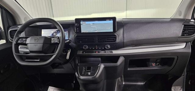 Citroen Jumpy image 9