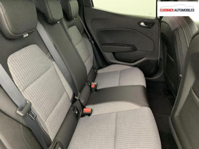 Renault Clio image 6