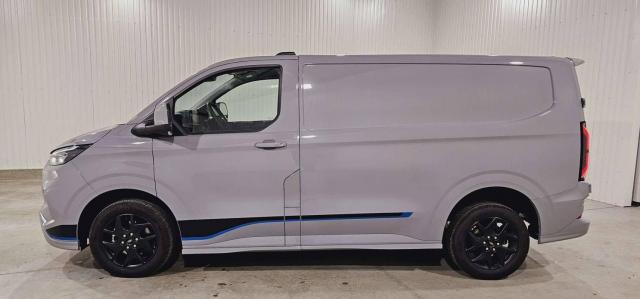 Ford Transit Custom image 4