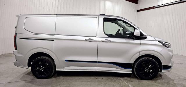 Ford Transit Custom image 1