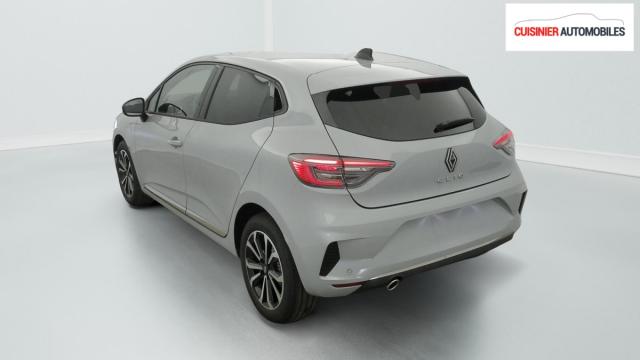 Renault Clio image 9