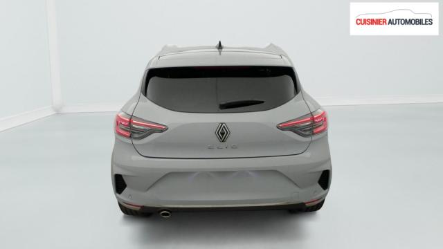 Renault Clio image 2