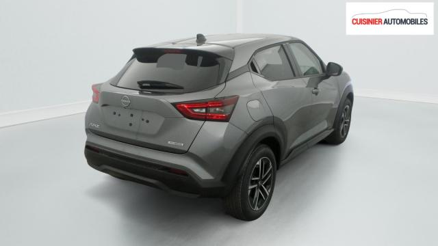 Nissan Juke image 7