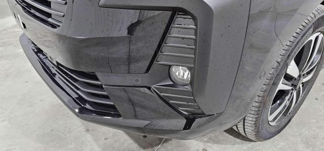 Peugeot Traveller image 2