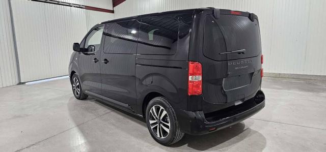 Peugeot Traveller image 6