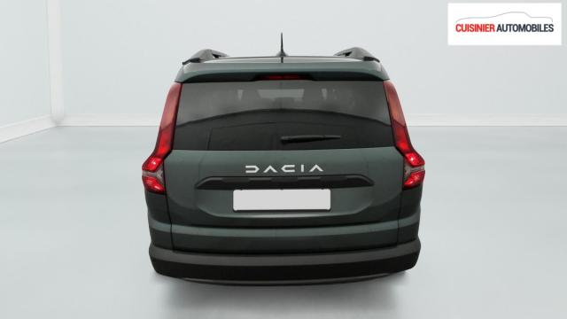 Dacia Jogger image 1