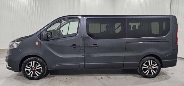 Renault Trafic image 1