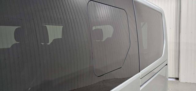 Renault Trafic image 1