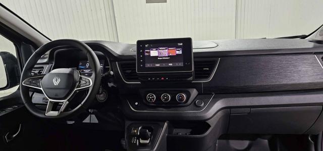 Renault Trafic image 3