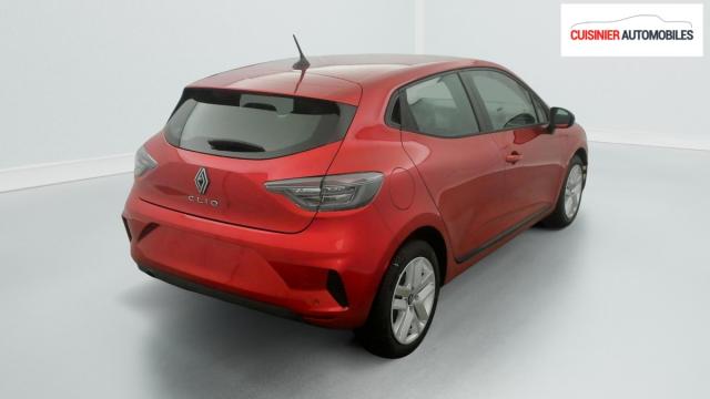Renault Clio image 2