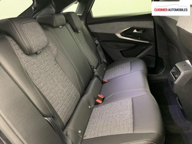 Peugeot 3008 image 9