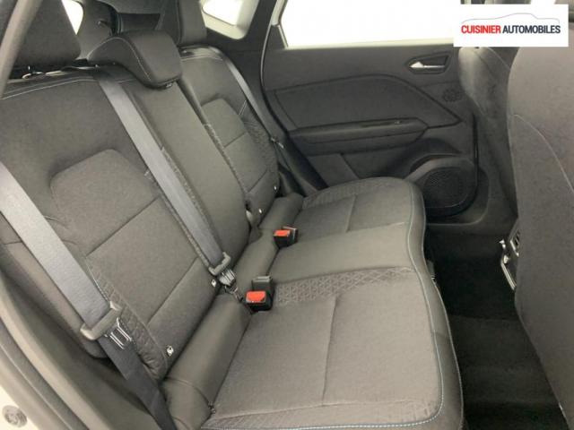 Renault Captur image 1