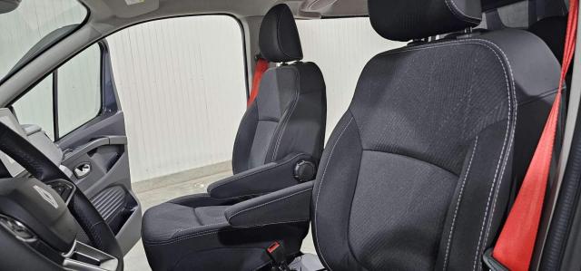 Renault Trafic image 1
