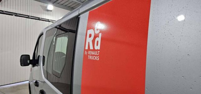 Renault Trafic image 8