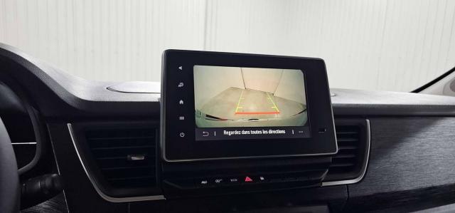 Renault Trafic image 2