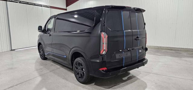 Ford Transit Custom image 8