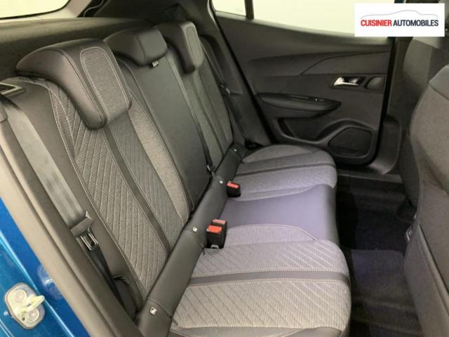 Peugeot 2008 image 9