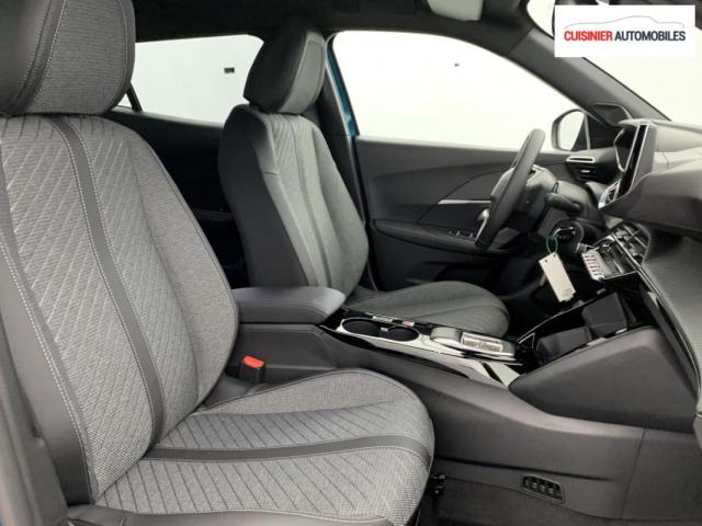 Peugeot 2008 image 3