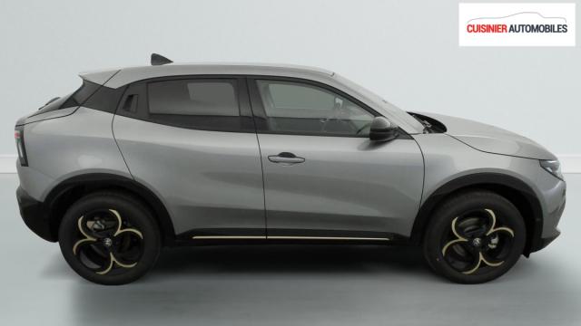 Alfa Romeo Junior image 8