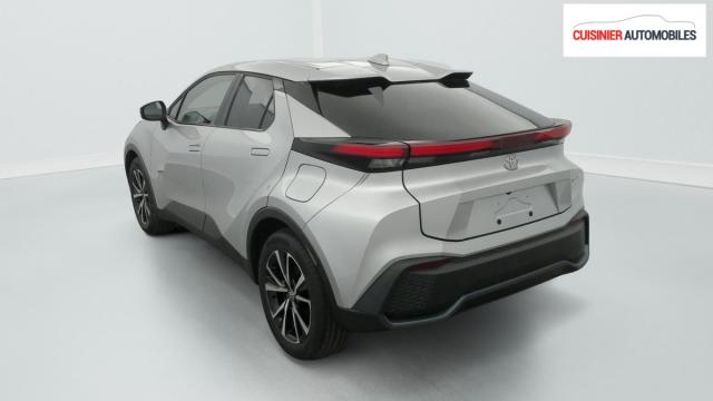 Toyota C-Hr image 2