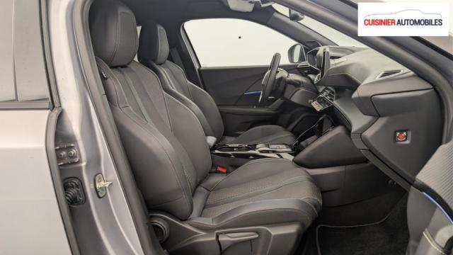 Peugeot 2008 image 3