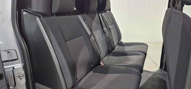 Peugeot Expert image 2