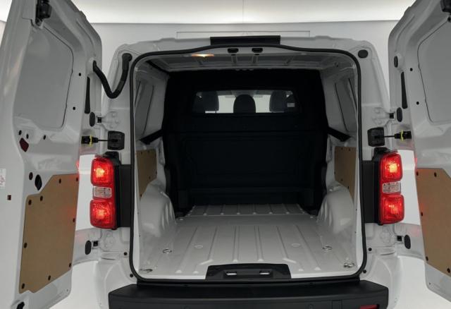 Peugeot Expert image 8