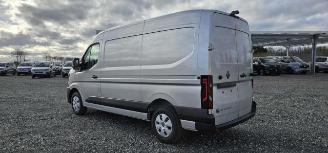 Renault Master image 8